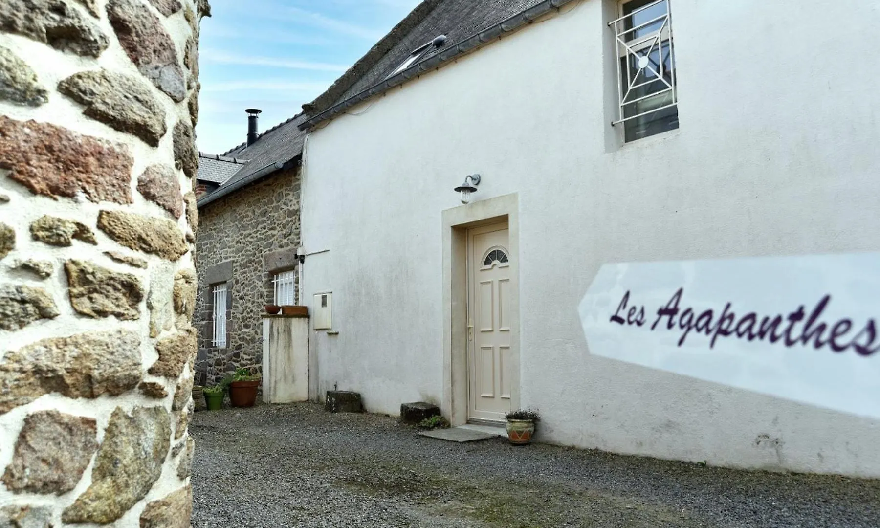 Maisonnette Les Agapanthes De Cancale 23 Personne 0*,