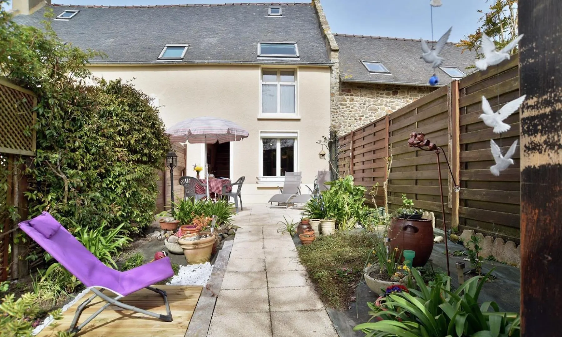 Holiday home Maisonnette Les Agapanthes De Cancale 23 Personne